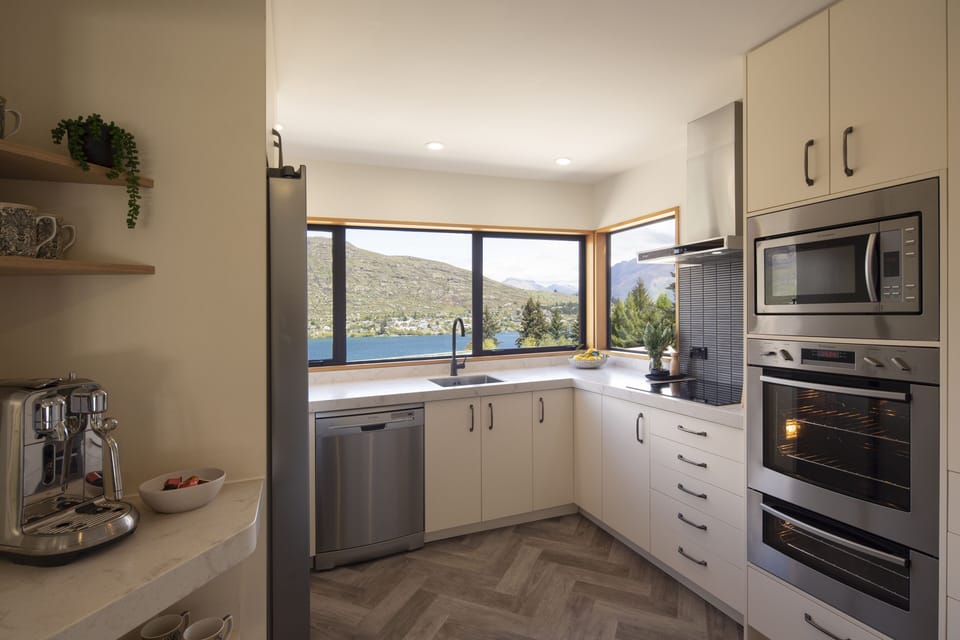 Main Kitchen