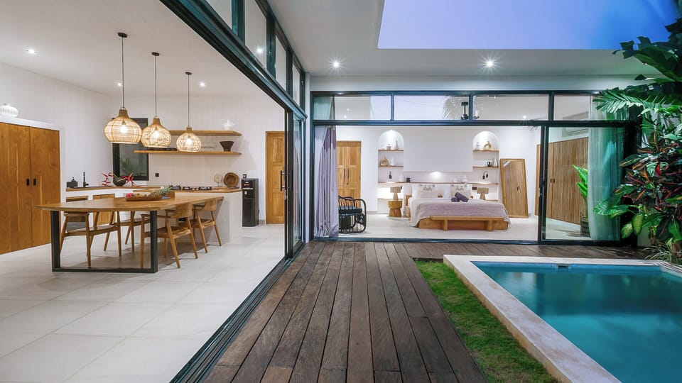 Deluxe Villa, 2 Bedrooms, Garden View | Living area