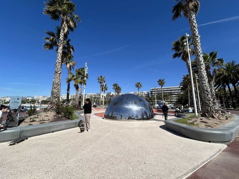 Playground nearby