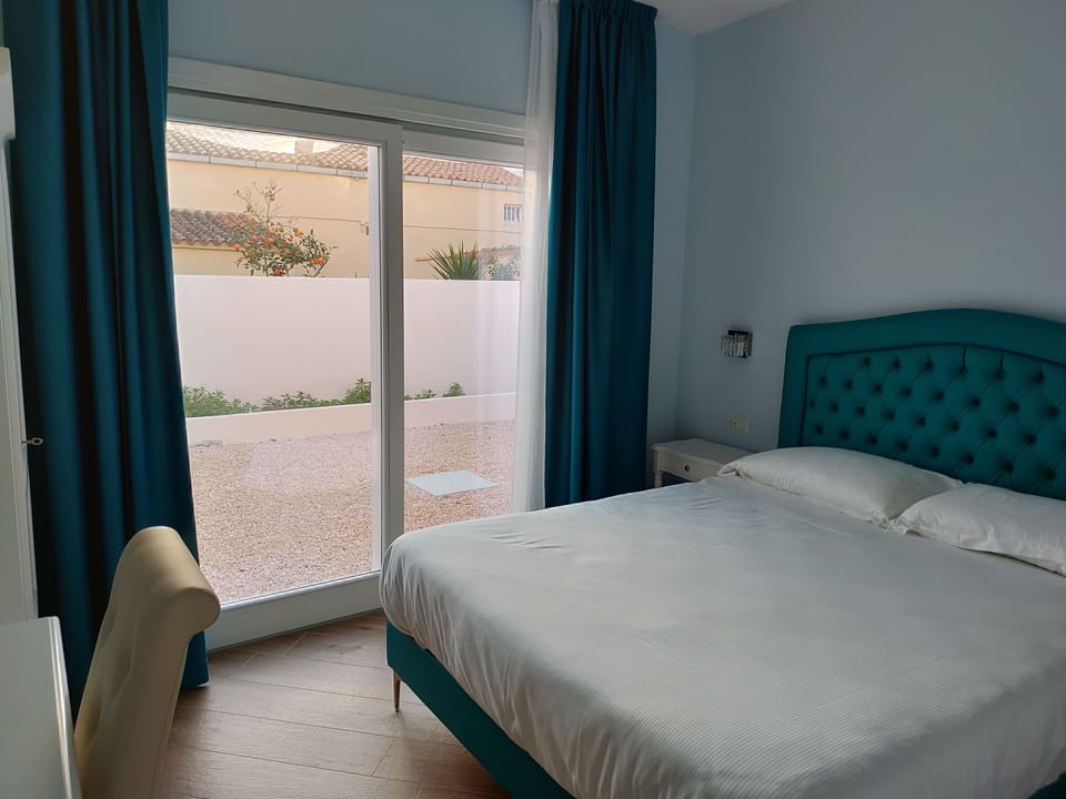 Deluxe Double Room | Premium bedding, down comforters, minibar, desk