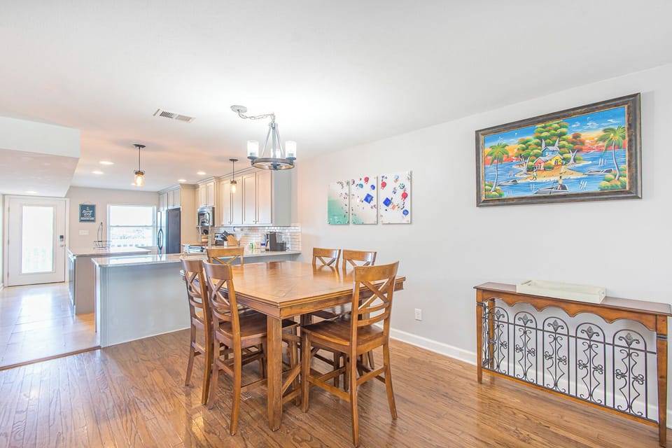 Dining Room 1.1