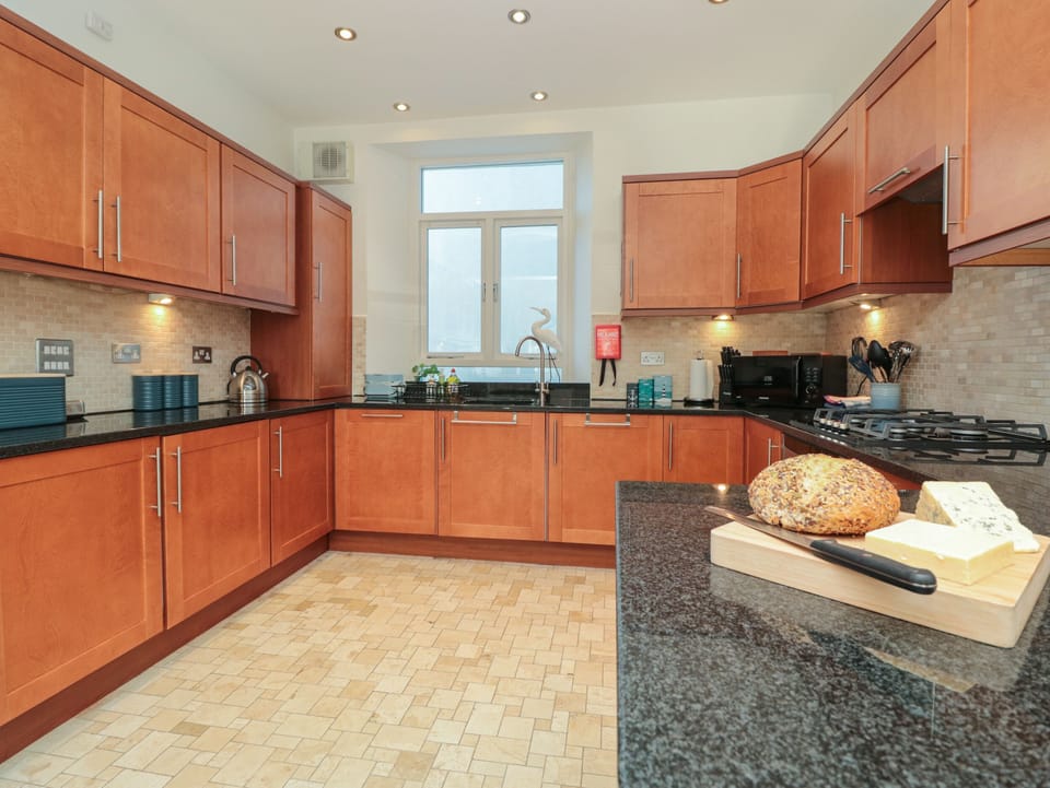 Fridge, dishwasher, electric kettle, toaster