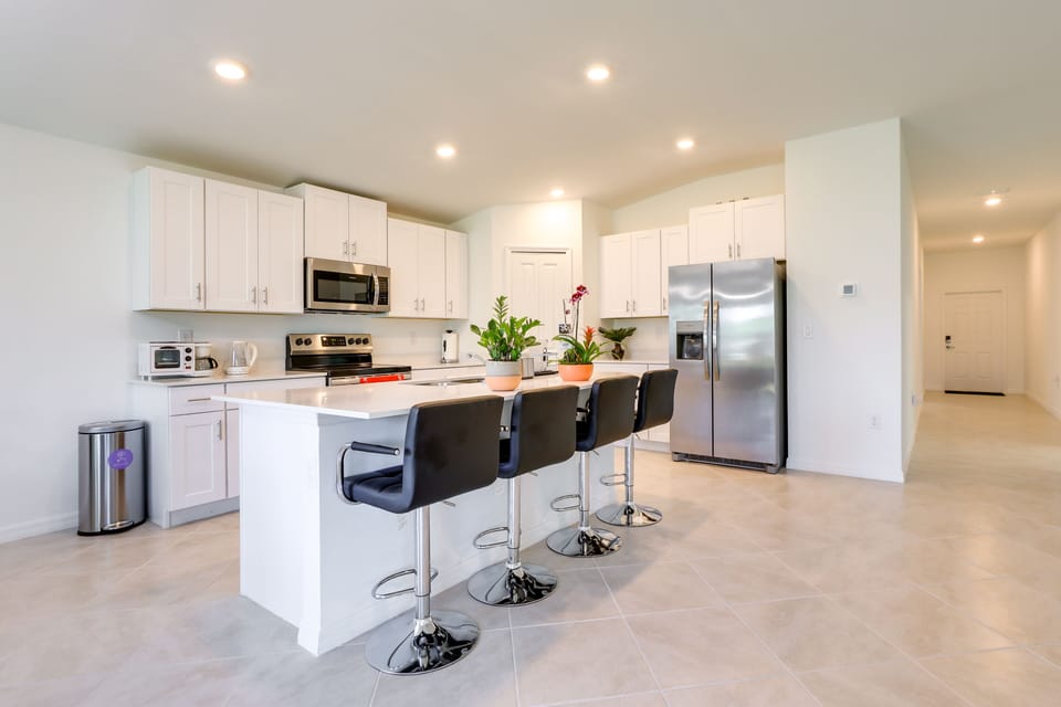 Kitchen | Cooking Basics | Coffee Maker | Dishware + Flatware