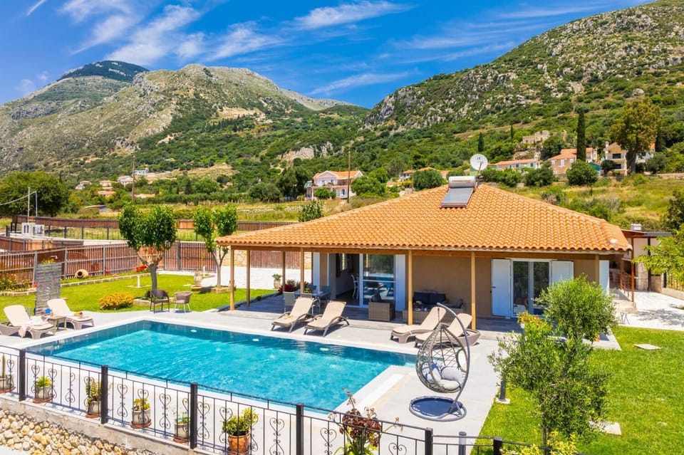 Beautiful villa with private pool and terrace