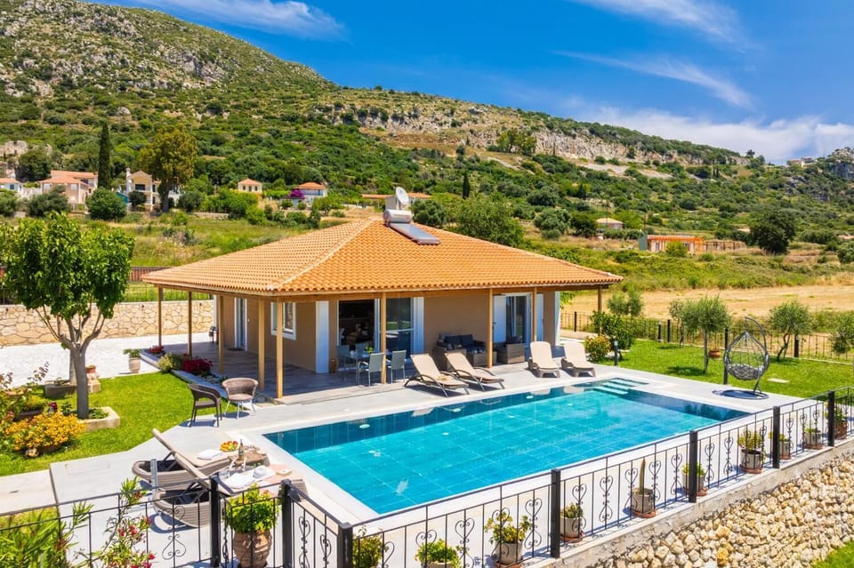 Beautiful villa with private pool and terrace