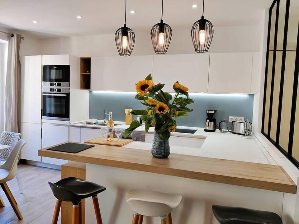 Kitchen (1)