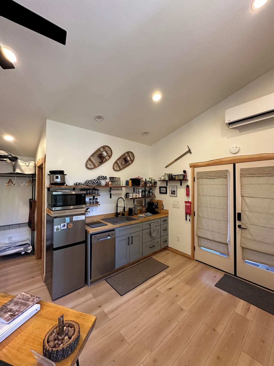 Kitchen area