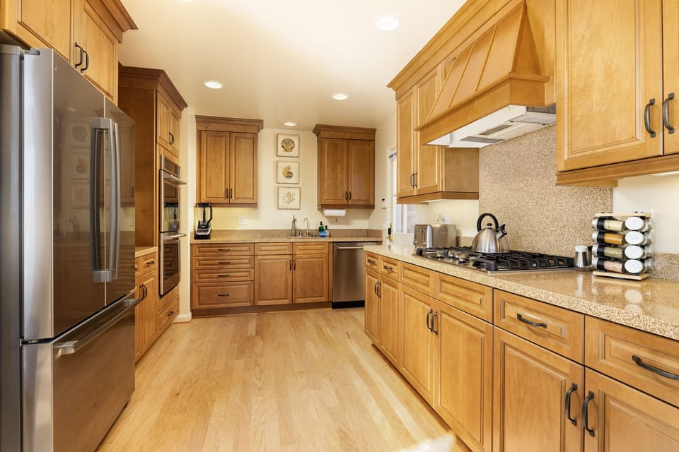 Upgraded appliances and everything you need to cook any kind of meal.