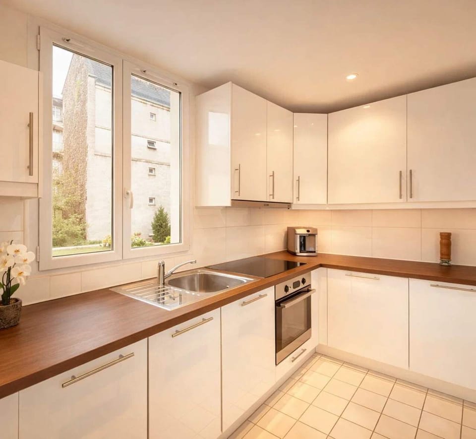 Modern kitchen with all the essentials for a delightful cooking experience