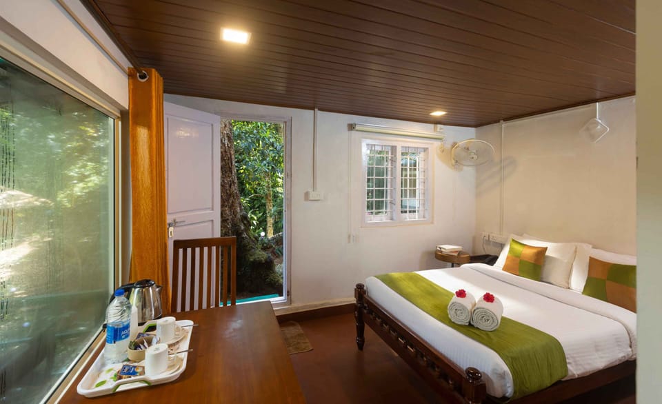 Honeymoon Cottage | Individually decorated, individually furnished, desk, blackout drapes