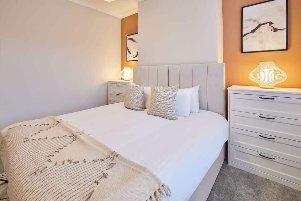 Belle Vue, Saltburn-by-the-Sea - Host & Stay