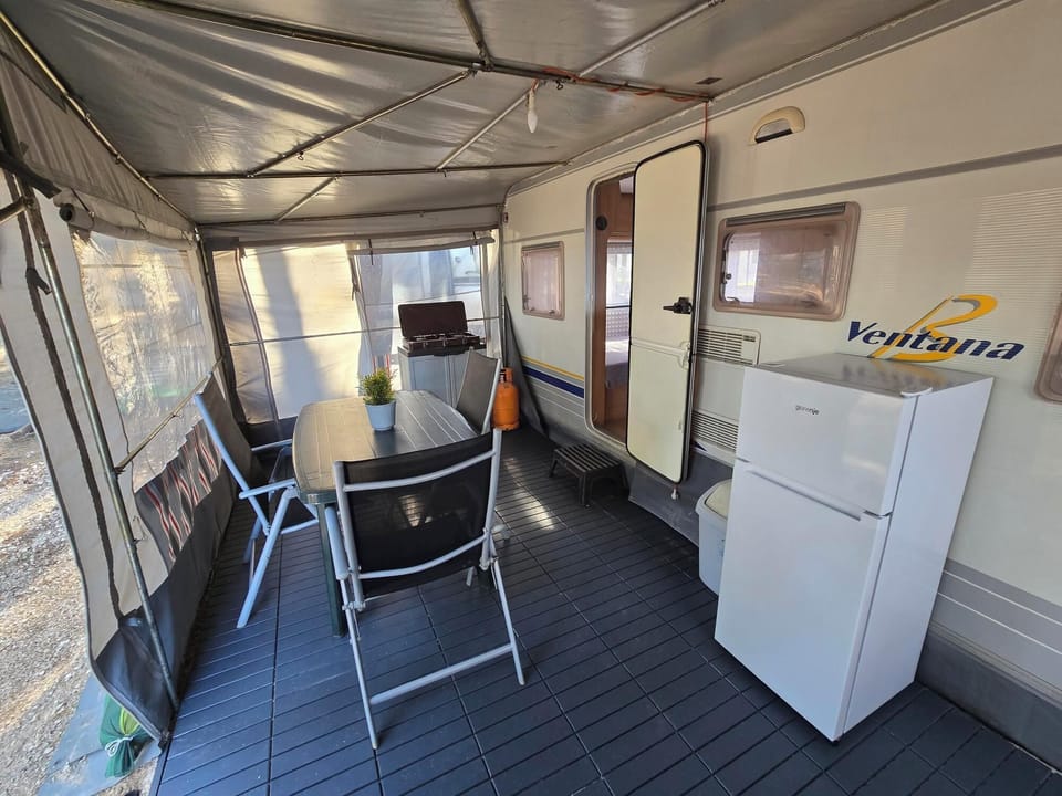 Shared Dormitory, 1 Bedroom, Smoking, Patio | Outdoor dining