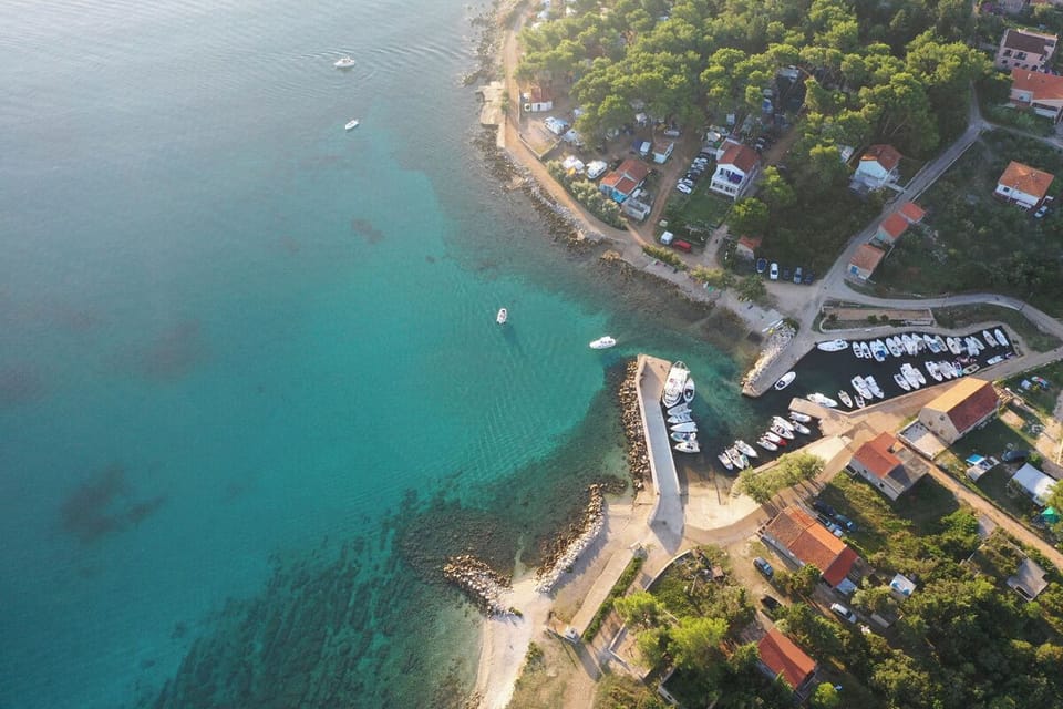 Shared Dormitory, 1 Bedroom, Smoking, Patio | Aerial view