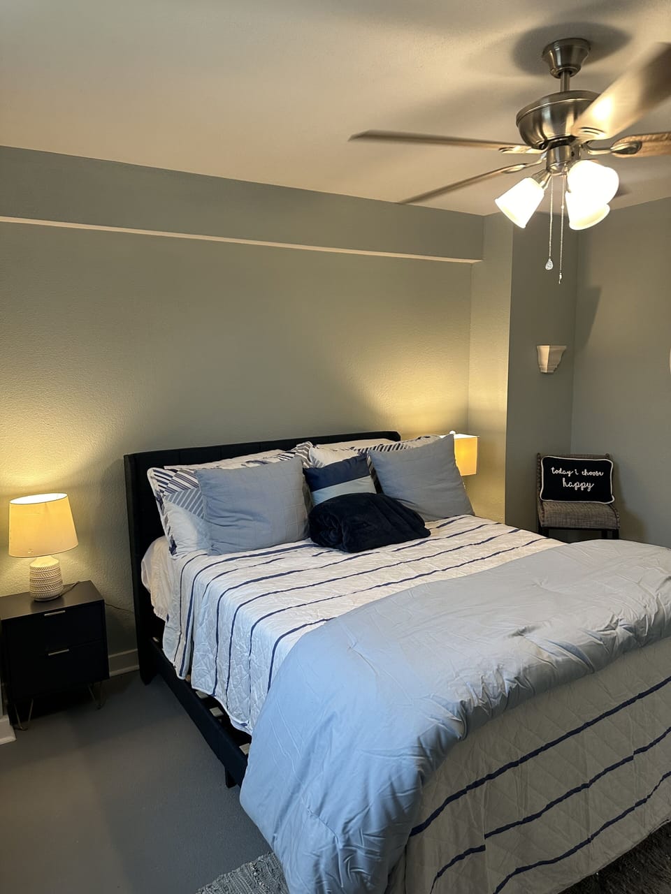 Downstairs bedroom 