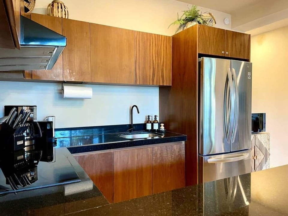 Fully stocked kitchen