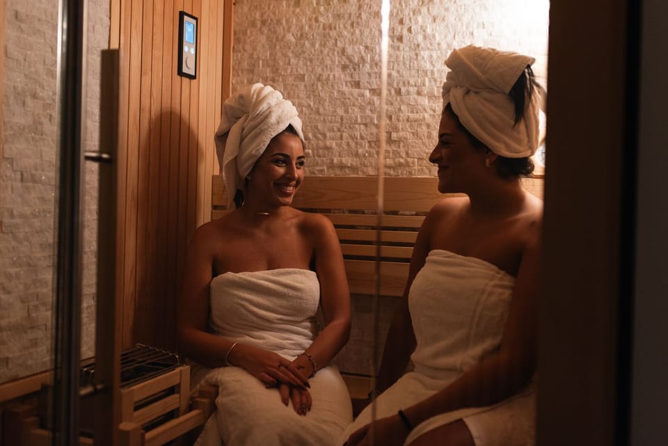 Superior Suite | Premium bedding, down comforters, memory foam beds, minibar