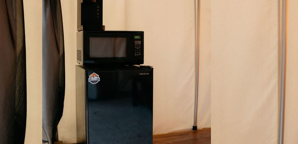 Mini Microwave / Fridge & Keurig