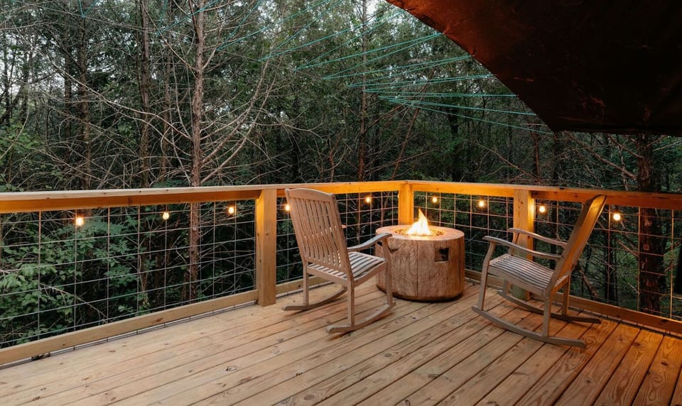 Private Deck & Firepit