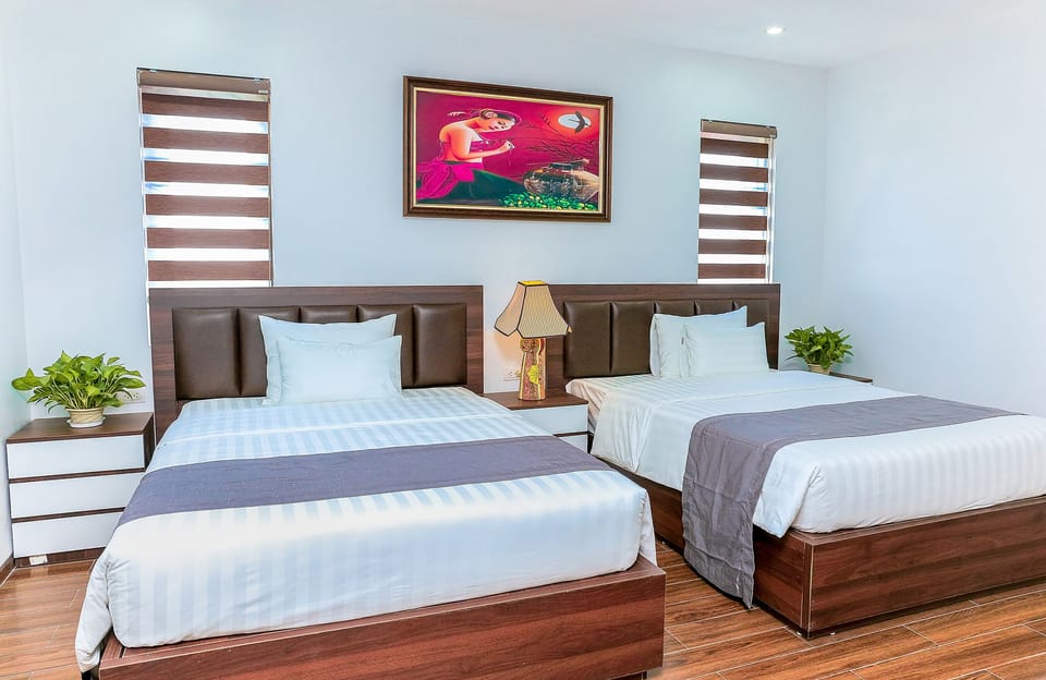 Family Triple Room | In-room safe, desk, laptop workspace, soundproofing