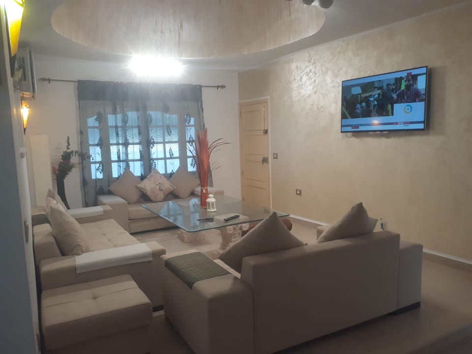 43-inch Smart TV with premium channels, heated floors, computer monitors