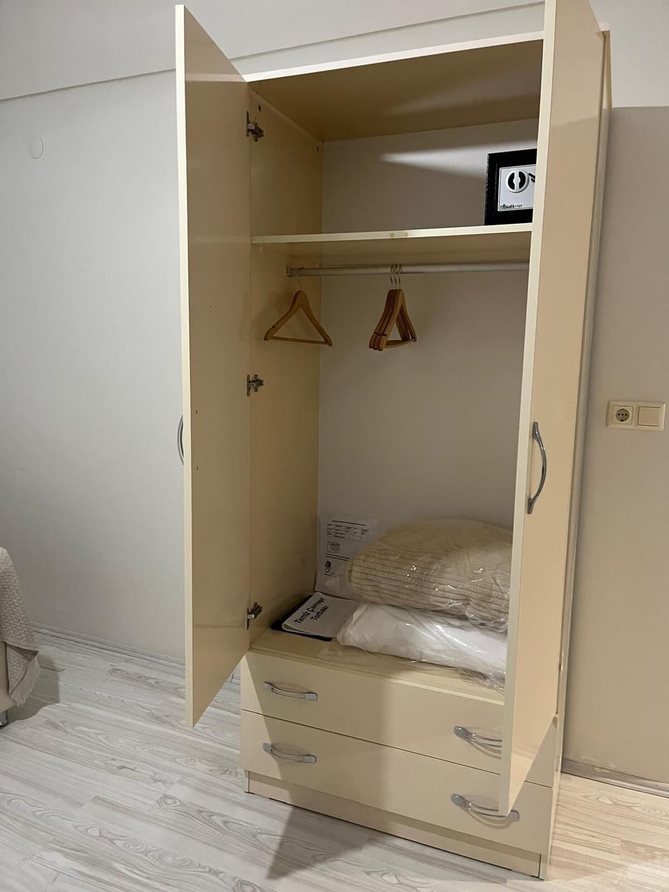 Classic Room, Sea View, Sea Facing | Premium bedding, minibar, individually decorated, desk