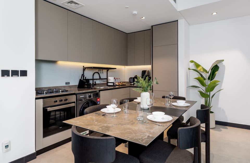 Comfort Apartment | Private kitchen | Fridge, microwave, oven, coffee/tea maker