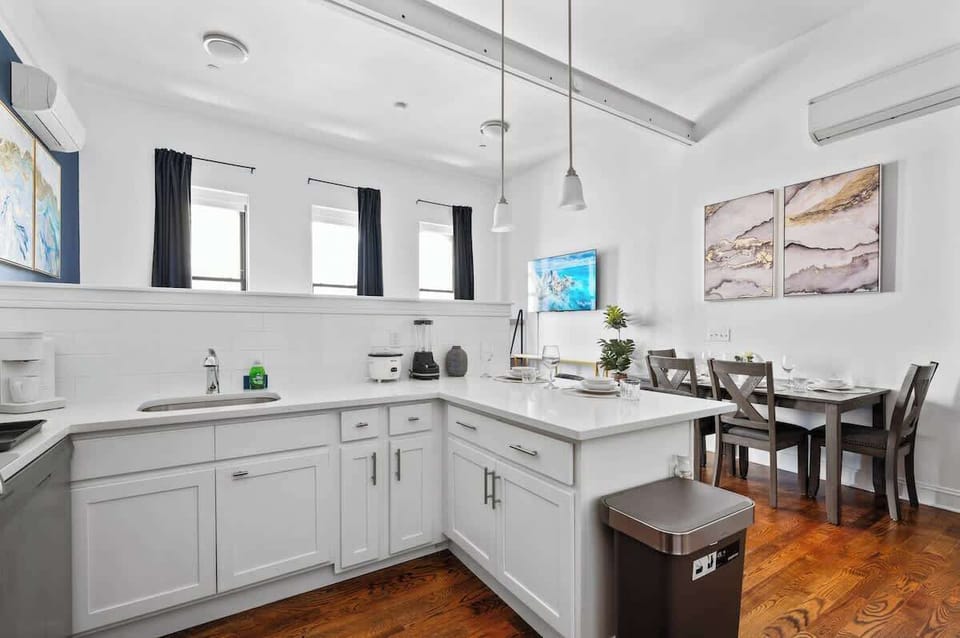Open concept studio apartment with plenty of natural sunlight
