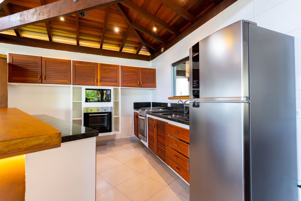 Shared fridge, microwave