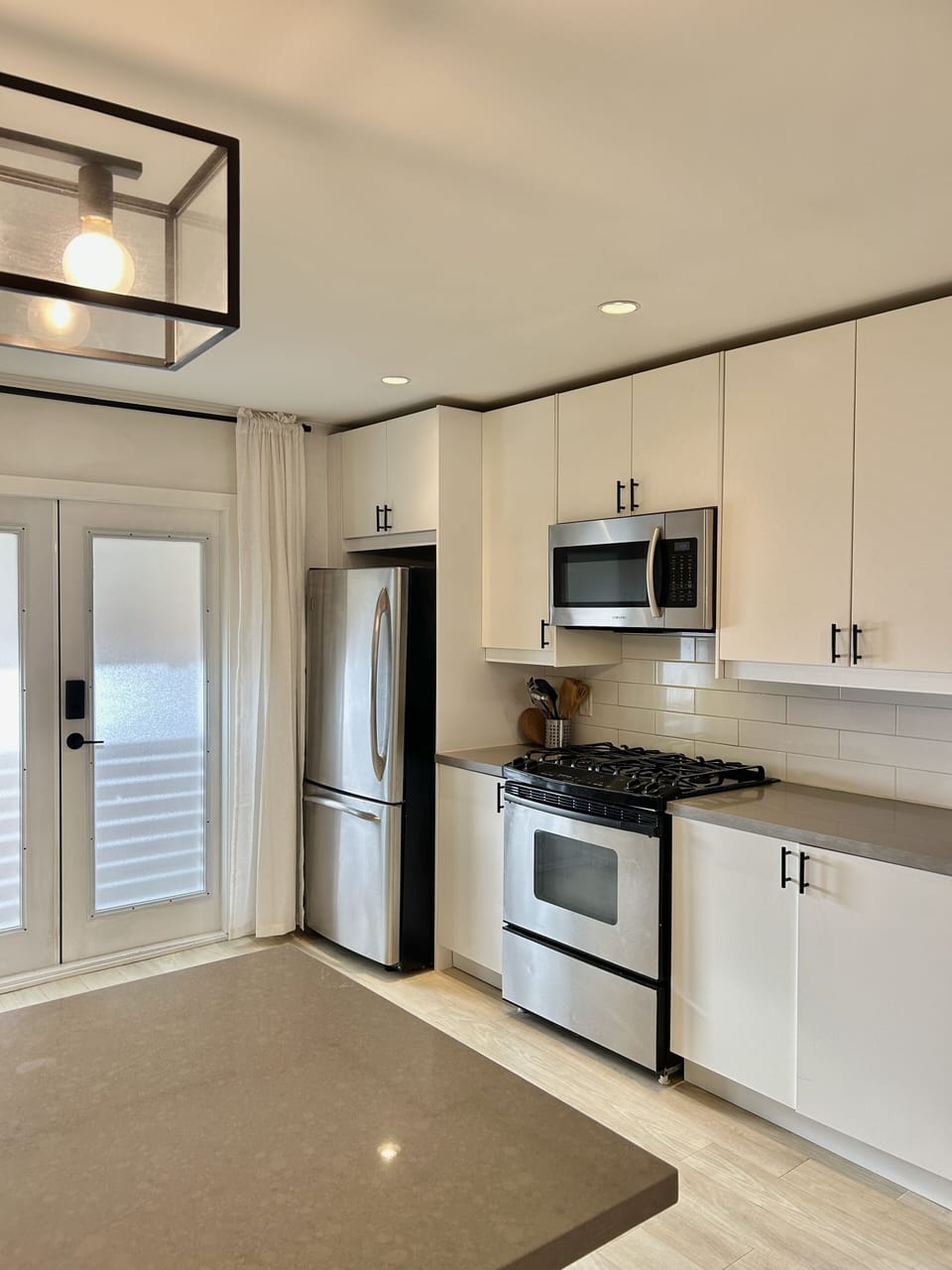 Full-size appliances