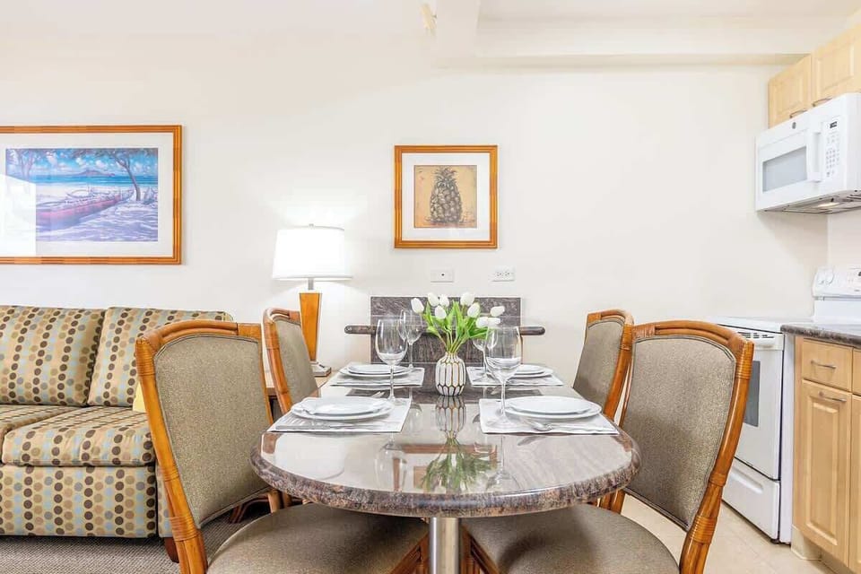 Dining area good for 4 people.