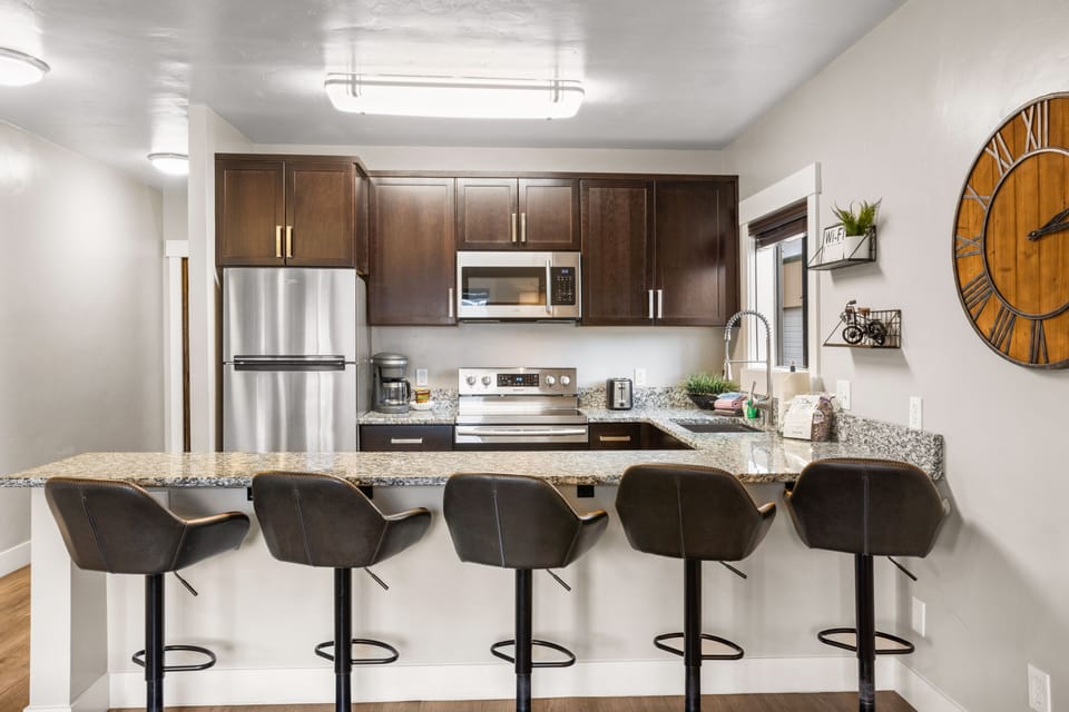 Apartment | Private kitchen | Full-size fridge, microwave, oven, stovetop