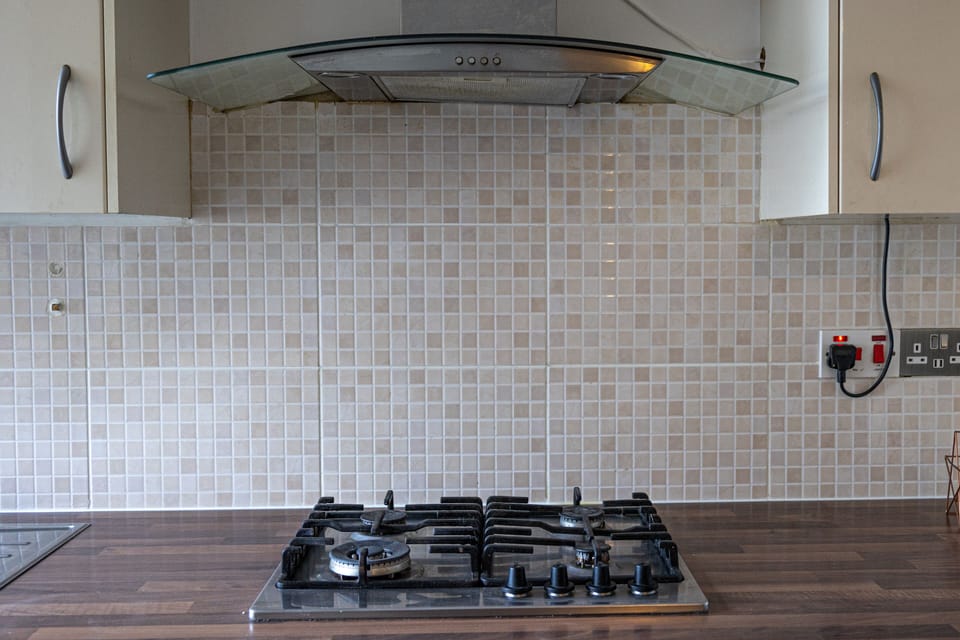 House | Private kitchen | Fridge, microwave, oven, stovetop