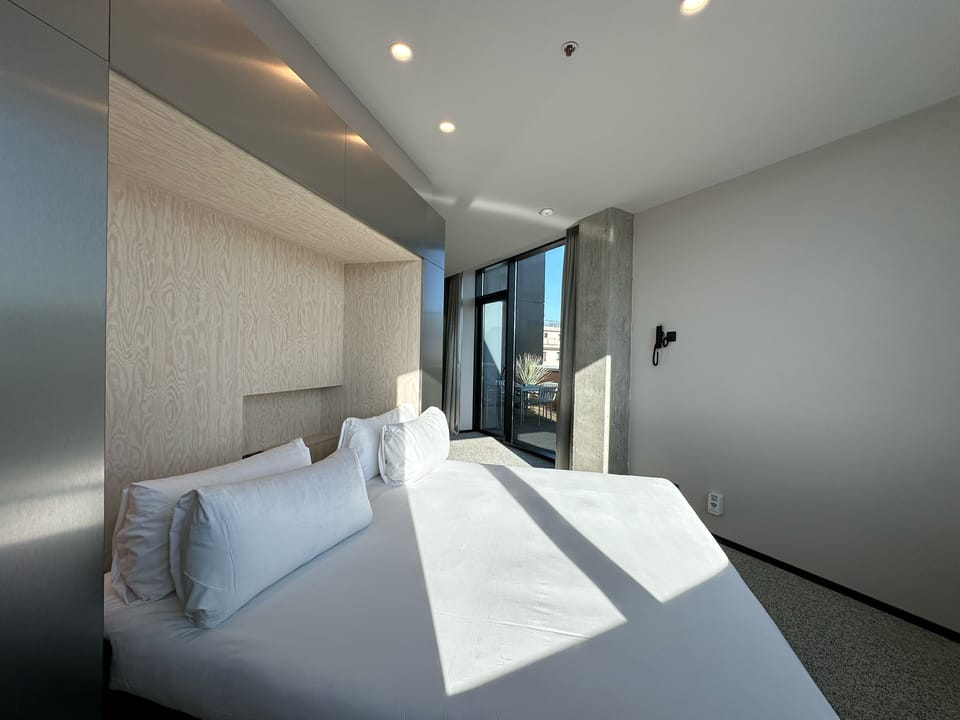 Suite | Premium bedding, minibar, in-room safe, desk