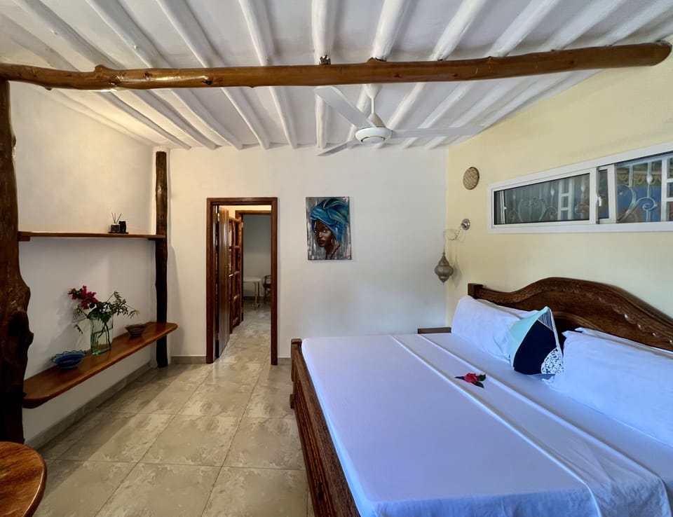 Luxury Quadruple Room | Premium bedding, WiFi (free), individually decorated