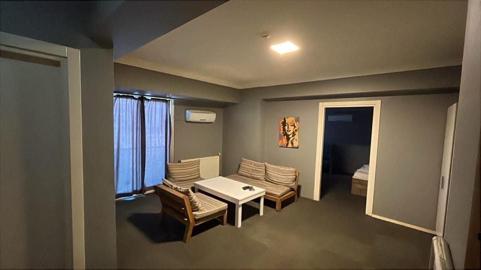 Exclusive Apartment | Free WiFi, bed sheets