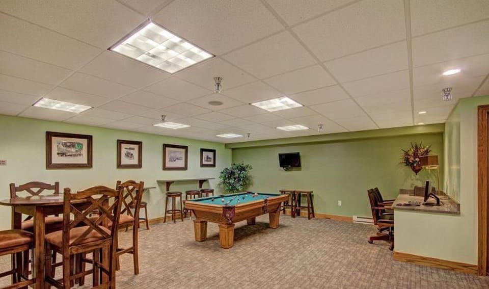 Condo, 2 Bedrooms | Game room