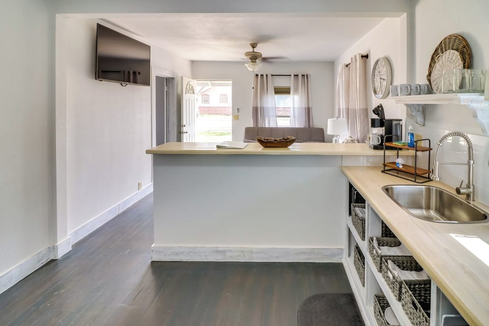 House (1 Bedroom) | Interior