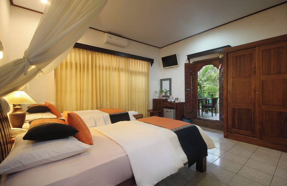 Standard Room, 1 Double or 2 Twin Beds | Desk, free WiFi