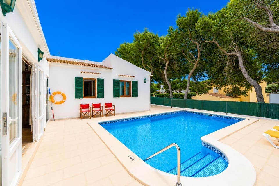 Private pool and terrace