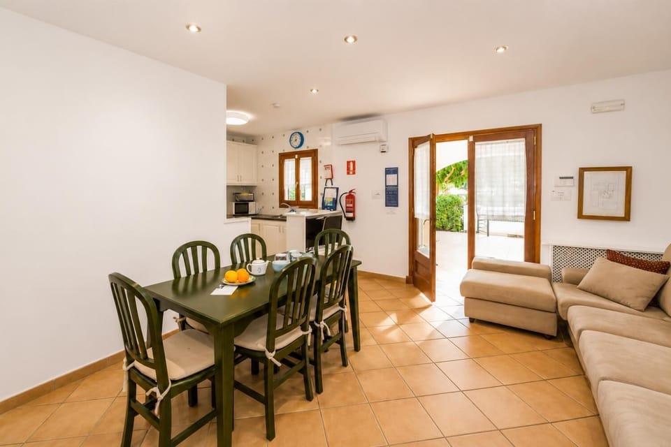 Dining area with A/C