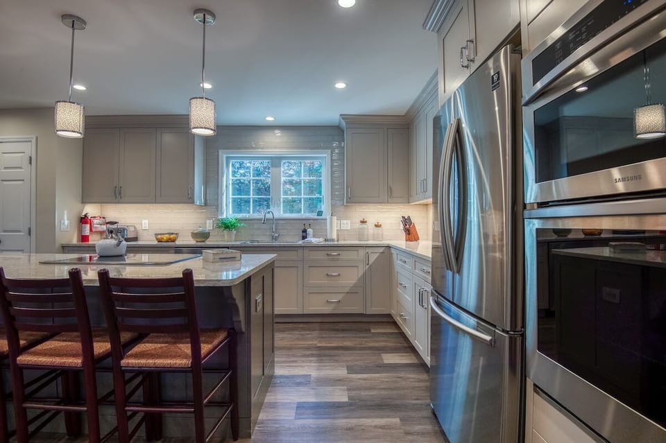 Two people want to work in the kitchen?  No problem!