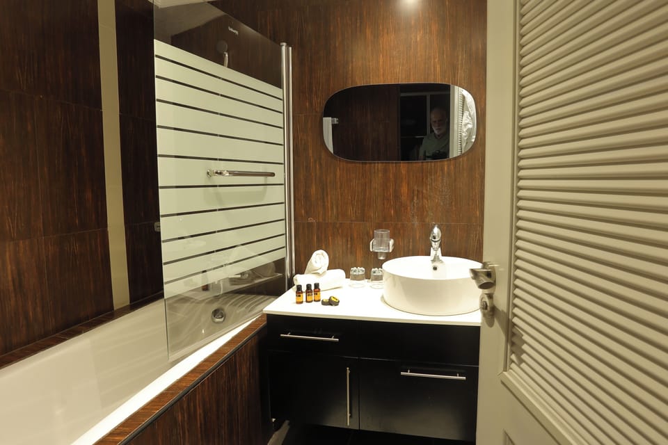 Bathtub, free toiletries, hair dryer, bathrobes