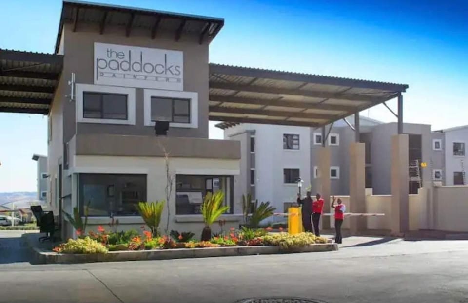 Studio | Exterior