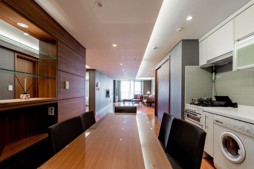 Two Bedroom Premier Suite | Private kitchen | Fridge, microwave, electric kettle