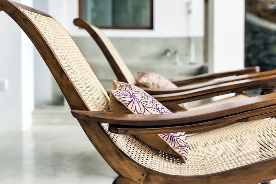 Deluxe Suite | Iron/ironing board, free WiFi