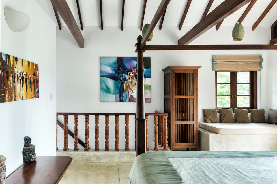 Deluxe Double Room | Iron/ironing board, free WiFi