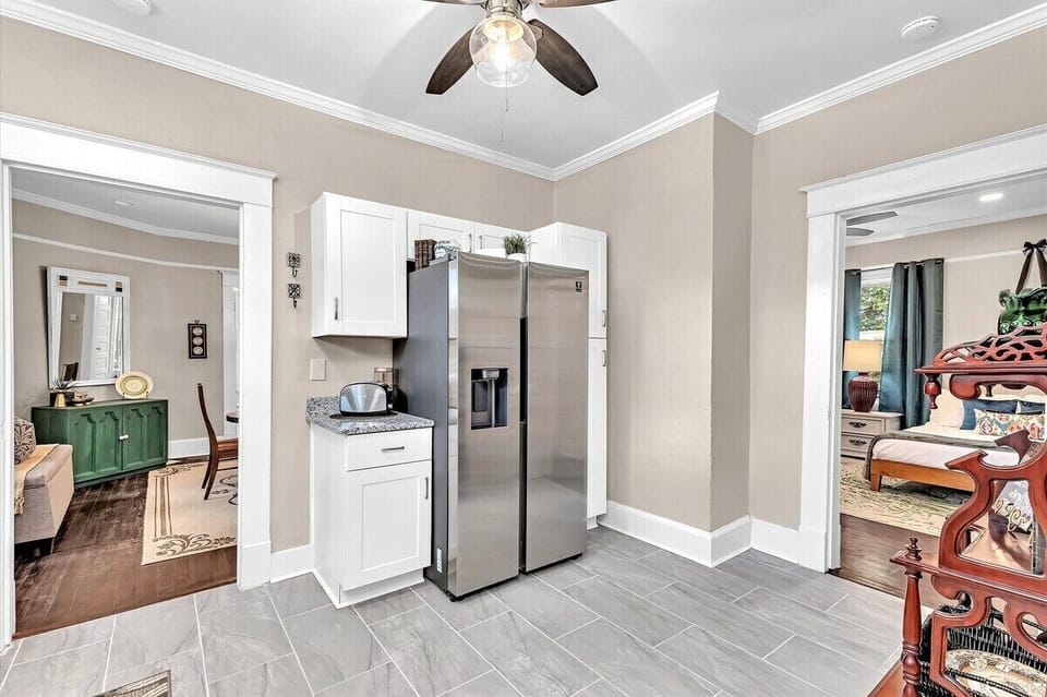 Refrigerator/ freezer 