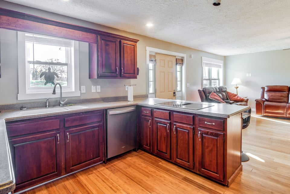 Kitchen | Dishwasher