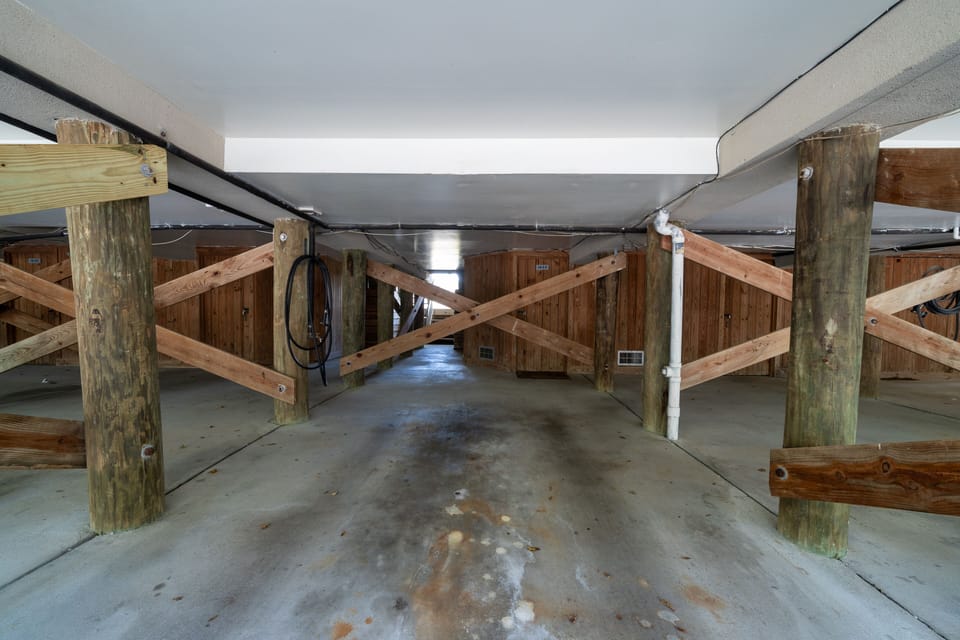 Private covered car port