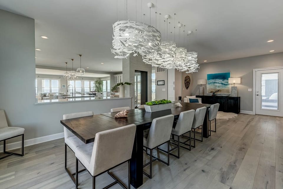 Mid-Level Dining Room with Table (seats 11)